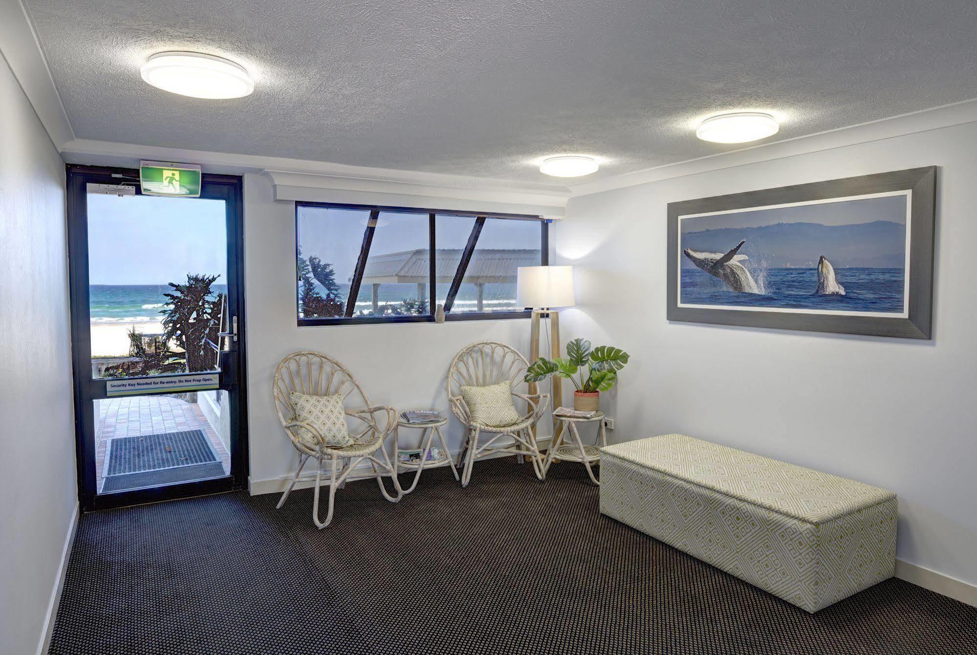 Pelican Sands Beach Resort Gold Coast Exterior foto